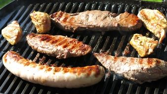 barbecue bratwurst