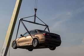 photo of the crane for cars