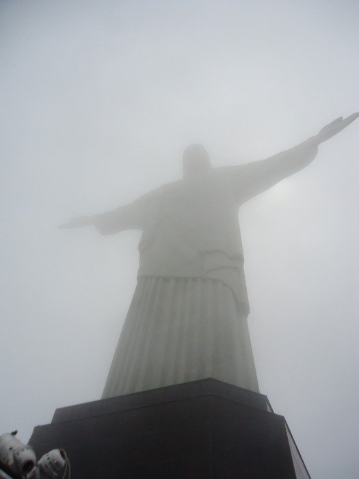 rio de janeiro christ redondos in the fog