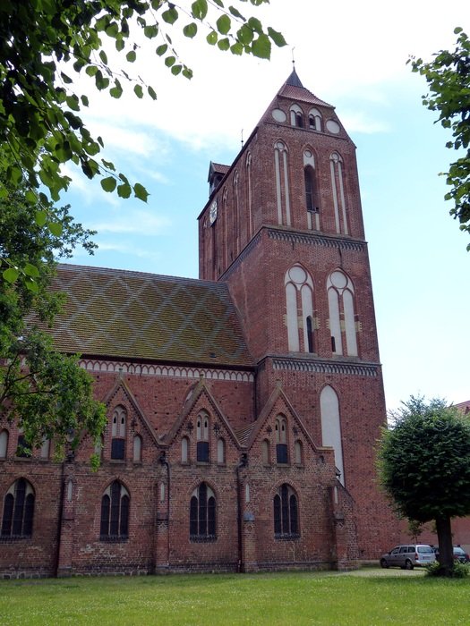 GÃ¼strow brick gothic