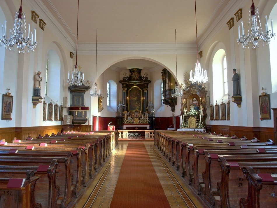 inside of the church in Waidhofen