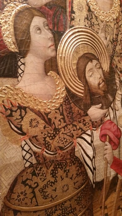 virgin sainte in a religious picture