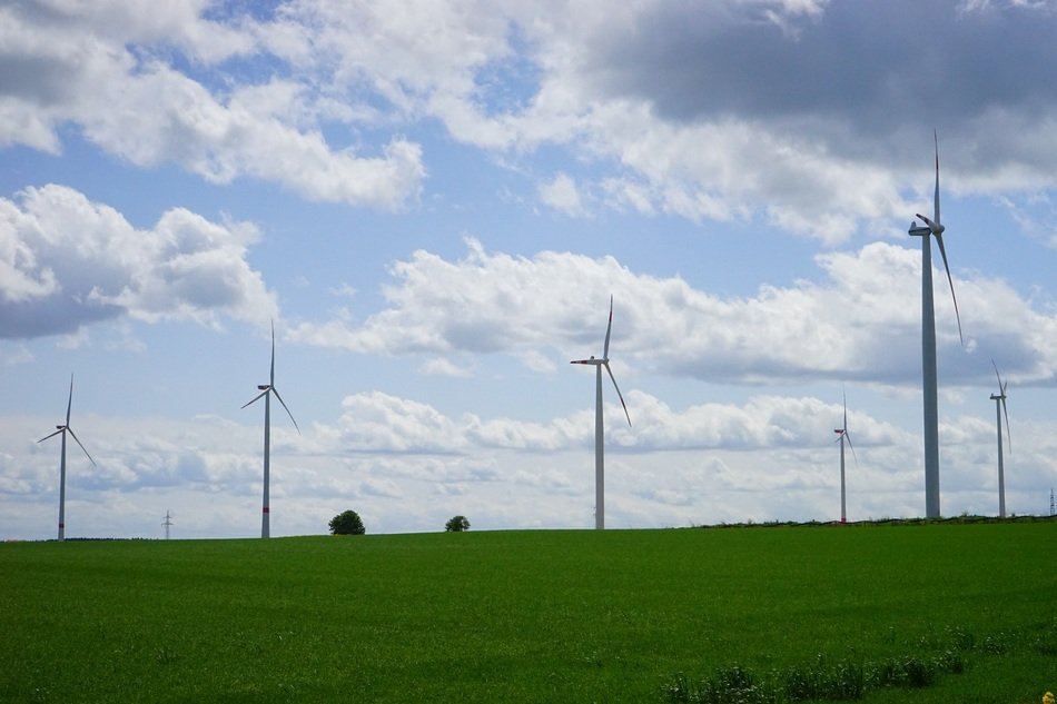 The wind turbine or wind farm