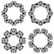 Collection of lace frames N2