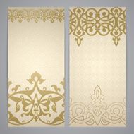 Flayers with arabesque decor N11