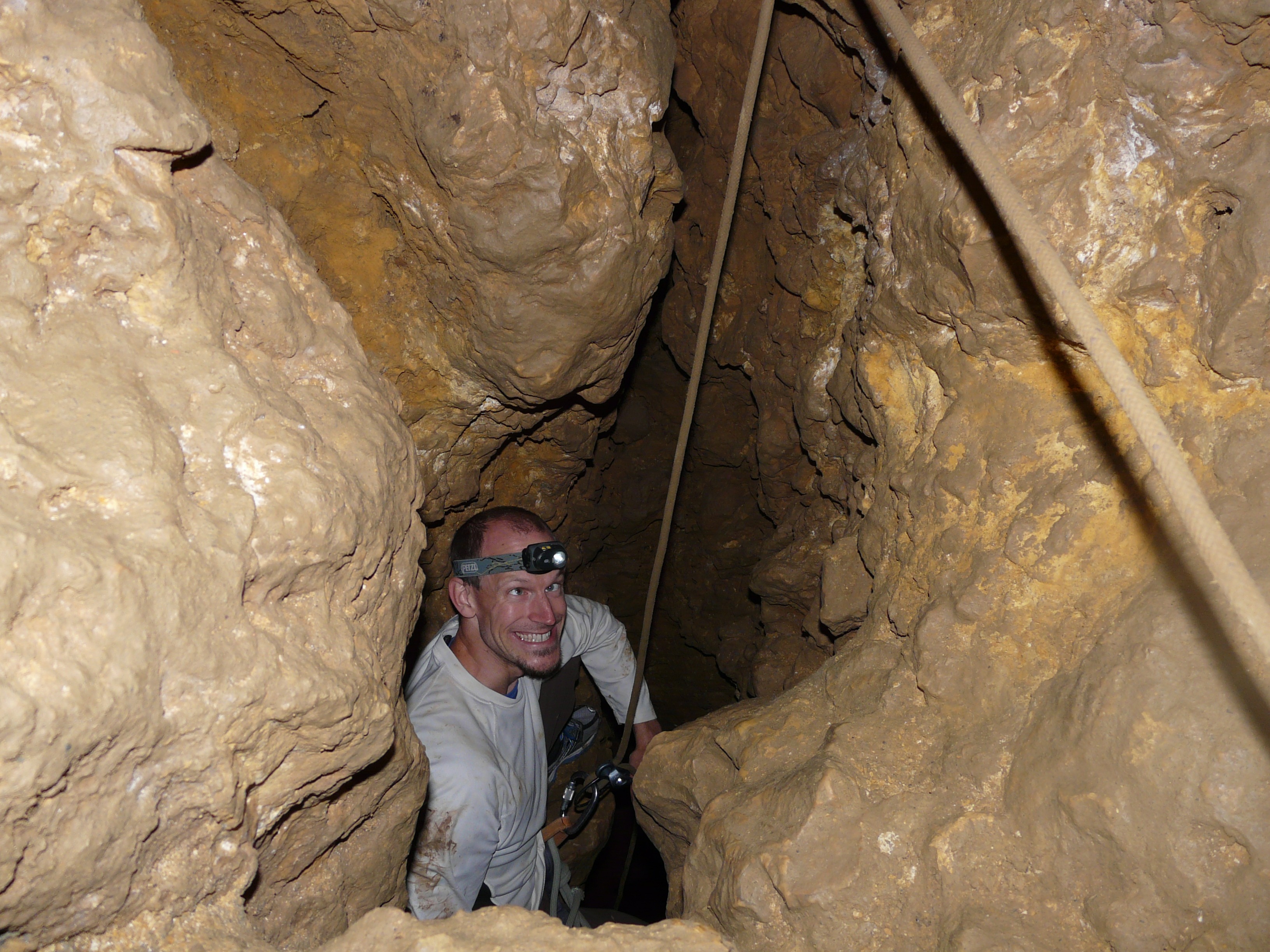 Excursion to the caves of Neanderthals free image download