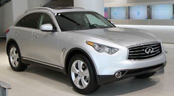 infiniti fx car