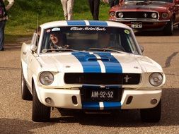Car Ford Mustang