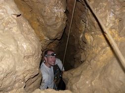excursion to the caves of Neanderthals