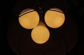 round yellow lights