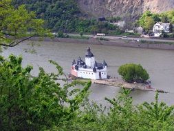 island kaub castle