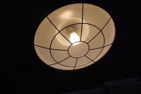 dim light bulb