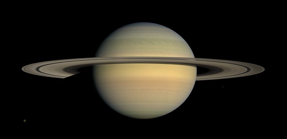 Saturn as a graphic image
