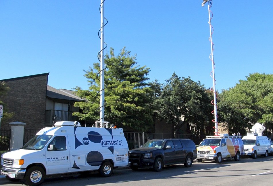 antenna news vehicles