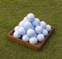 many white balls for golf