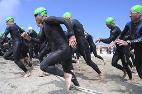 athletes triathlon start race