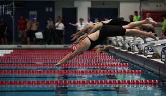 start of swimming competition