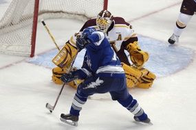 ice hockey goalkeeper player