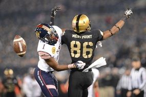 american football players 86