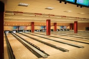track in bowling club