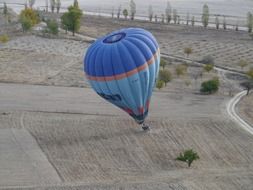 Crash landing on a hot air balloon