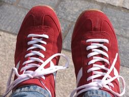 red sport shoes