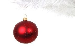 one red Christmas ball