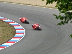 andrea dovizioso on a motor race