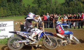 spectators on motorcycle race