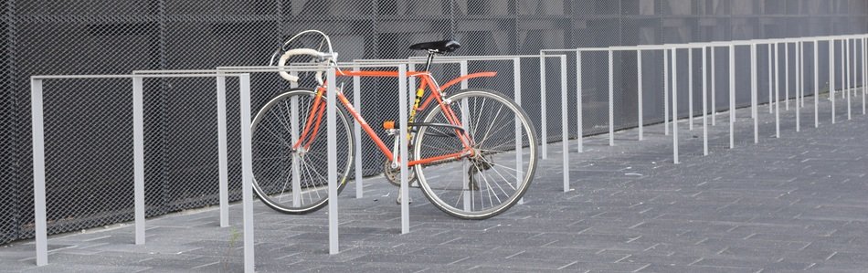 bike near the railing