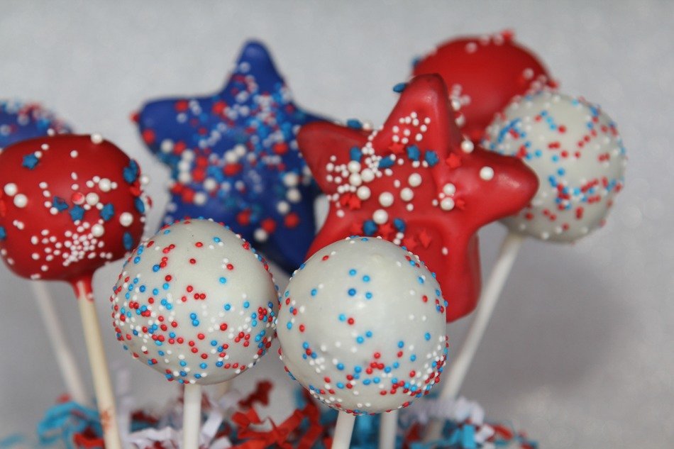 stars and balls like cake pops