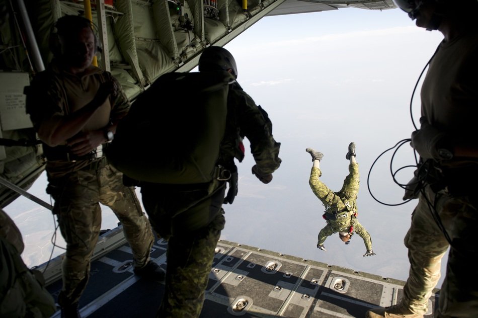 training for parachuting