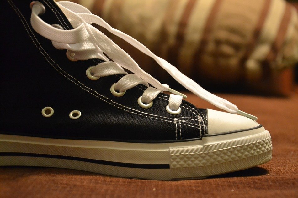 black ked with white lacie