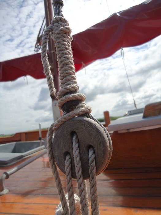 rigging sail