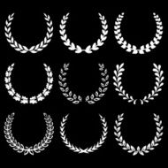 white laurel wreaths 1