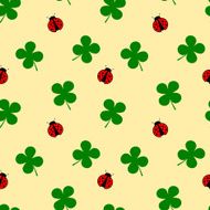 ladybug and four leaf clover seamless pattern good luck illustration N2