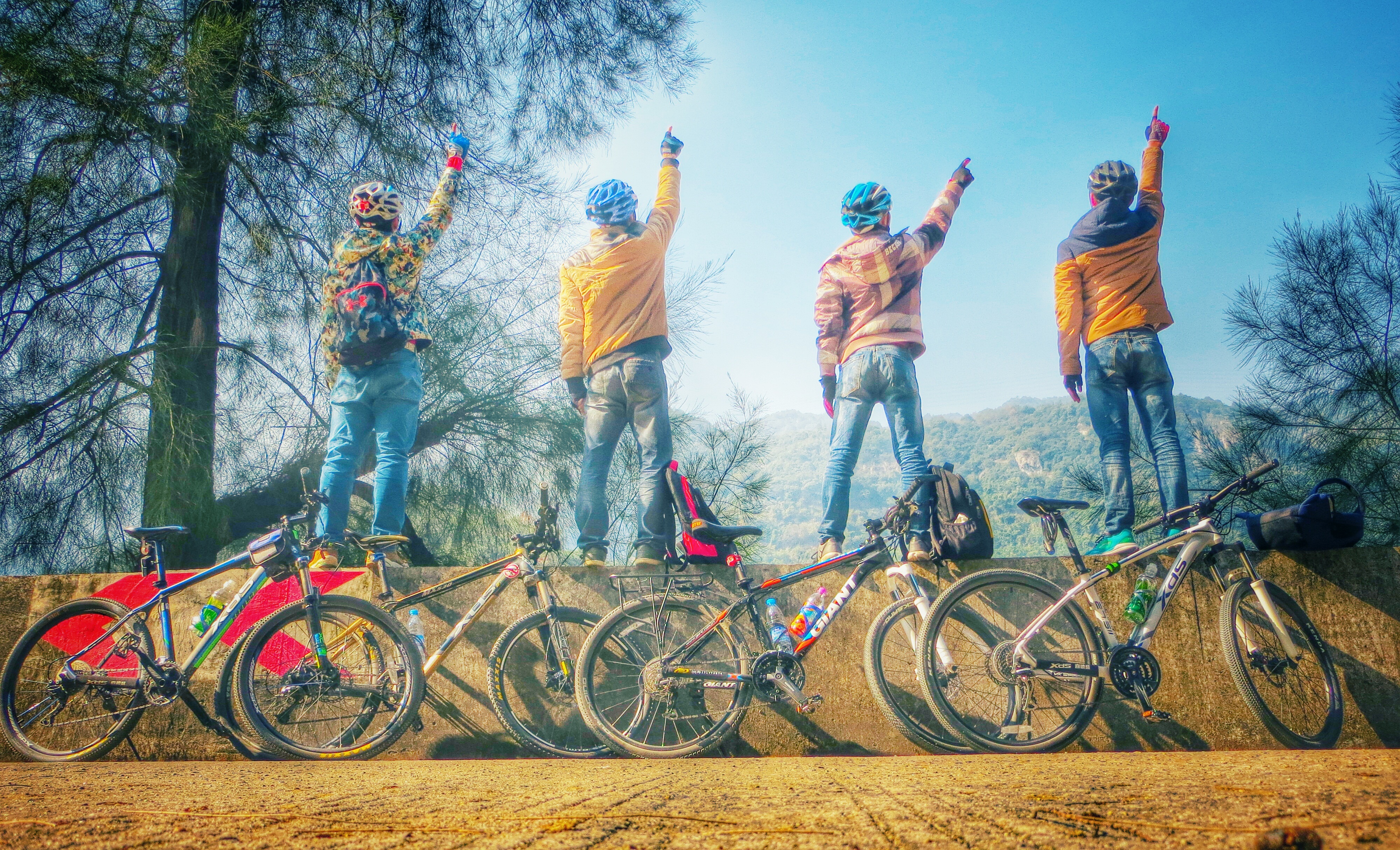 cycling friends