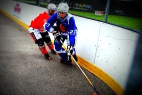 hockey duel