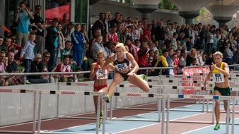 hurdle race in the stadium