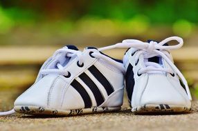 adidas sports shoes for kids