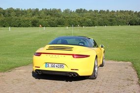 porsche 911 targa
