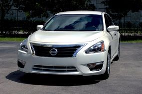 nissan altima car