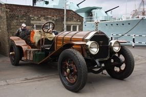 Luxurious vintage car