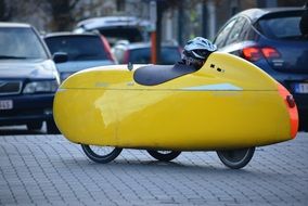 yellow velomobile