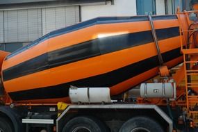 concrete mixer