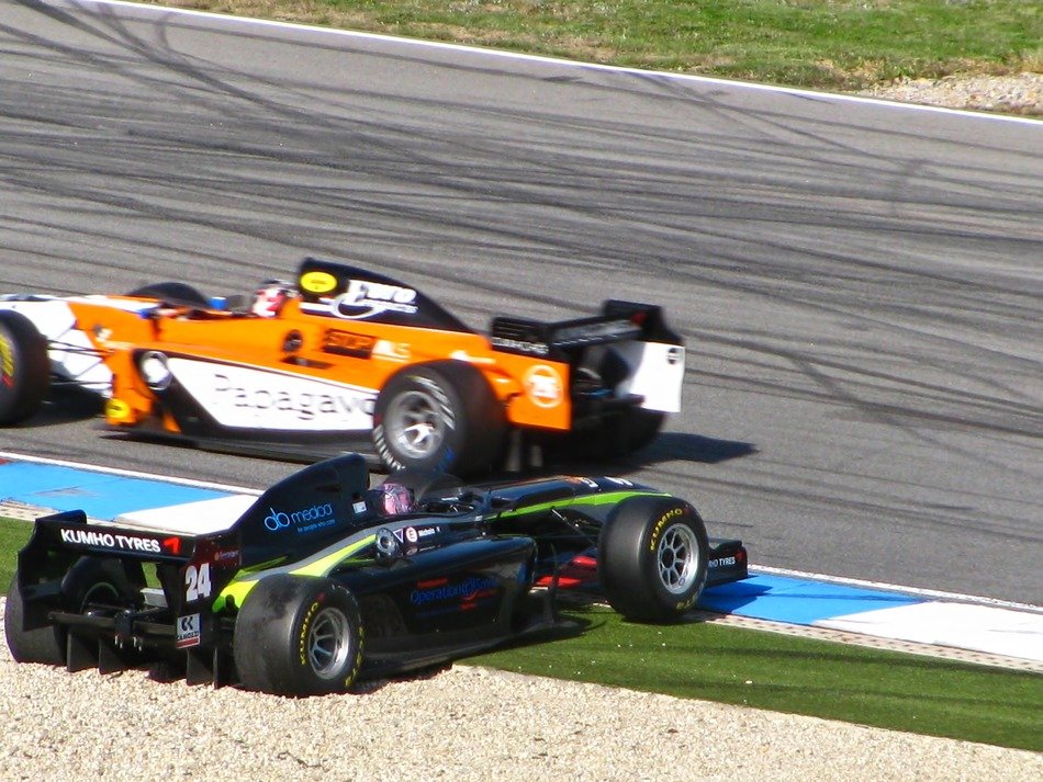 race accident in the race