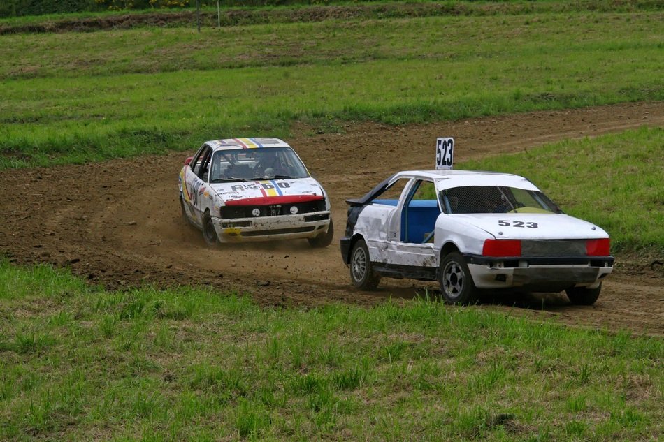 racing car with no door