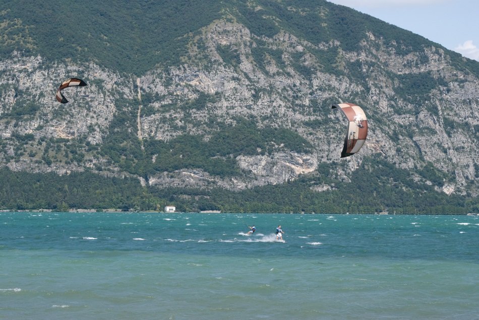 kitesurfing in the beautiful places
