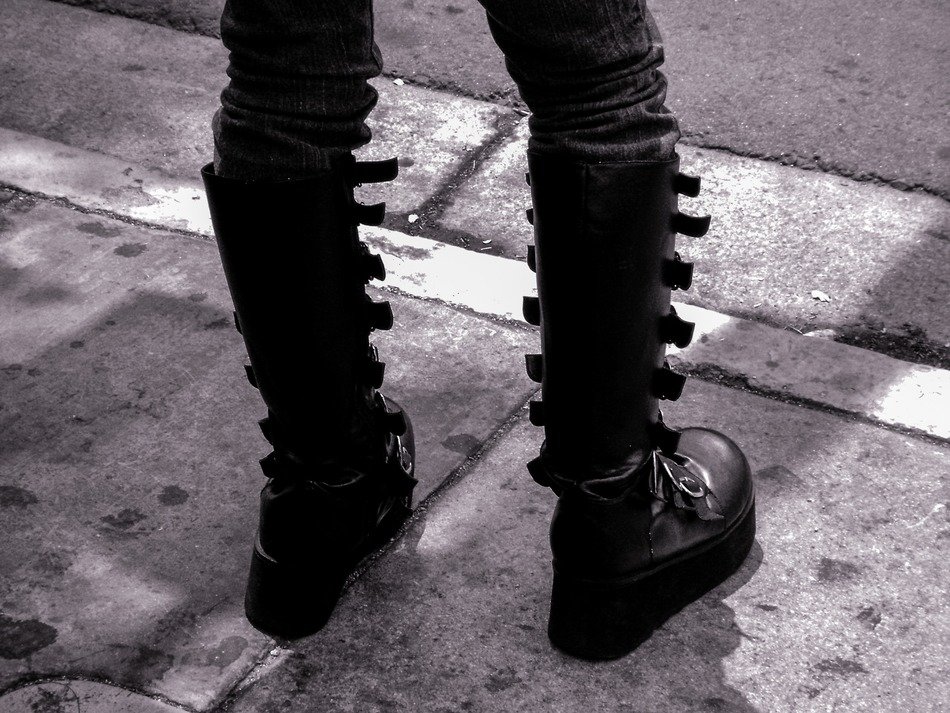 feet in hight leather boots
