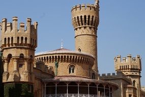 amazing building of bangalore palace